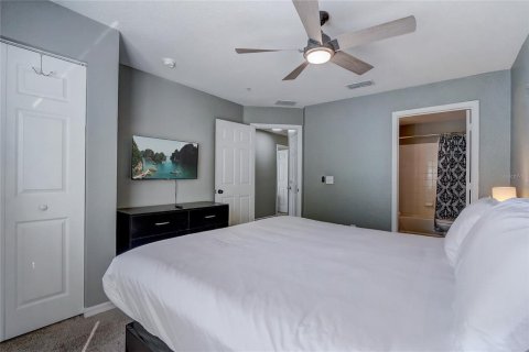 Condo in Kissimmee, Florida, 4 bedrooms  № 1066065 - photo 23