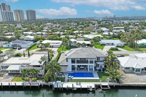 Villa ou maison à vendre à Riviera Beach, Floride: 5 chambres, 390.56 m2 № 1045744 - photo 4