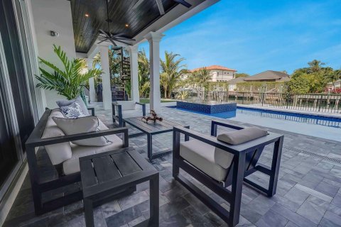 Villa ou maison à vendre à Riviera Beach, Floride: 5 chambres, 390.56 m2 № 1045744 - photo 30