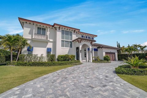 Casa en venta en Riviera Beach, Florida, 5 dormitorios, 390.56 m2 № 1045744 - foto 2
