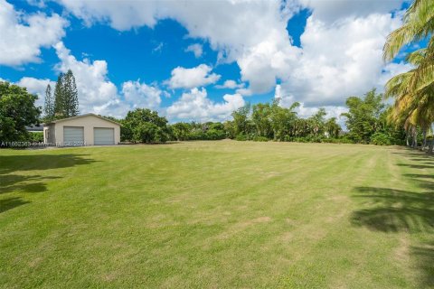 Villa ou maison à vendre à Miami, Floride: 3 chambres, 425.4 m2 № 1370709 - photo 30