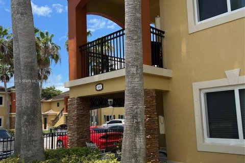 Condo in Homestead, Florida, 3 bedrooms  № 1329739 - photo 15