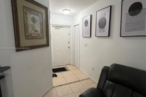 Condo in Homestead, Florida, 3 bedrooms  № 1329739 - photo 5