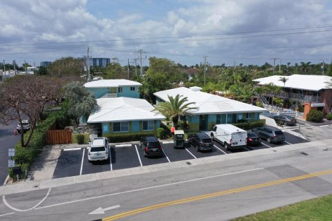 Commercial property in Lauderdale-by-the-Sea, Florida 264.77 sq.m. № 1073481 - photo 10