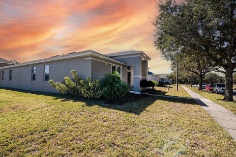 Villa ou maison à vendre à Kissimmee, Floride: 4 chambres, 213.68 m2 № 1349347 - photo 3