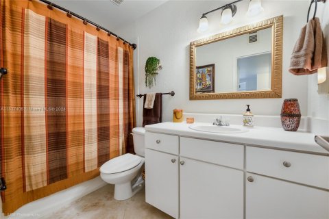 Condominio en venta en Doral, Florida, 2 dormitorios, 98.57 m2 № 1029134 - foto 7