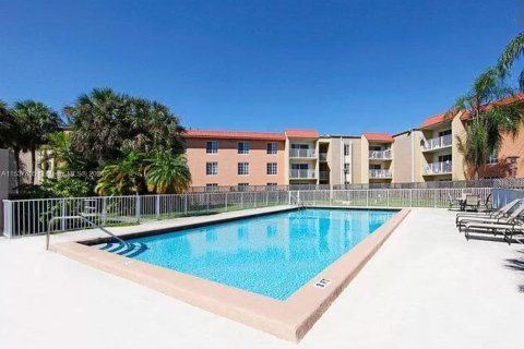 Condominio en venta en Doral, Florida, 2 dormitorios, 98.57 m2 № 1029134 - foto 18