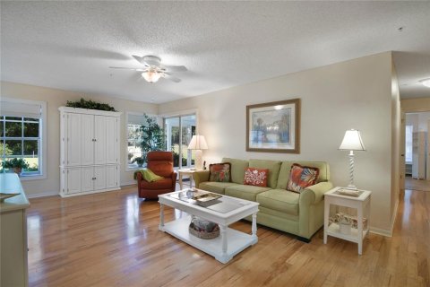 Condo in Apopka, Florida, 2 bedrooms  № 1372920 - photo 3