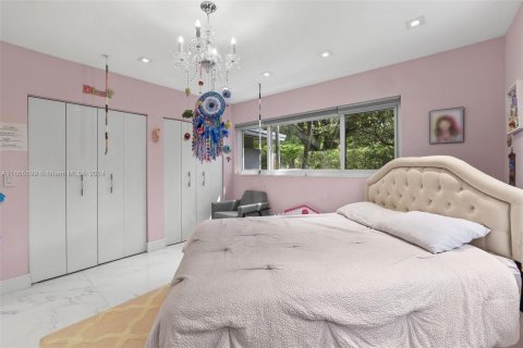 Villa ou maison à vendre à Miami Beach, Floride: 5 chambres, 259.48 m2 № 1397384 - photo 22