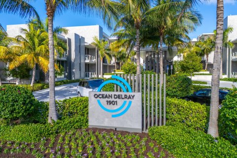 Condominio en venta en Delray Beach, Florida, 4 dormitorios, 355.82 m2 № 1160782 - foto 2