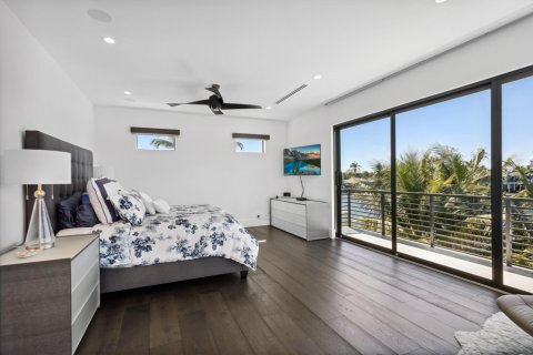 Casa en venta en Deerfield Beach, Florida, 5 dormitorios, 455.78 m2 № 1040947 - foto 11