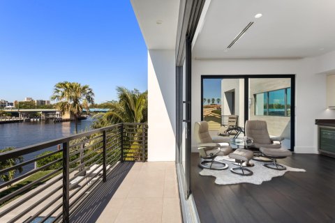 Villa ou maison à vendre à Deerfield Beach, Floride: 5 chambres, 455.78 m2 № 1040947 - photo 6