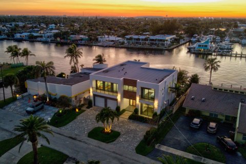 Casa en venta en Deerfield Beach, Florida, 5 dormitorios, 455.78 m2 № 1040947 - foto 19