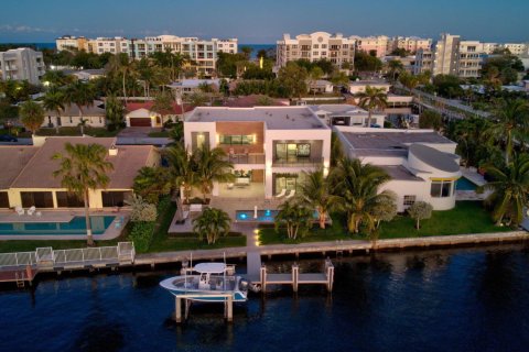 Villa ou maison à vendre à Deerfield Beach, Floride: 5 chambres, 455.78 m2 № 1040947 - photo 17