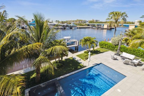 Villa ou maison à vendre à Deerfield Beach, Floride: 5 chambres, 455.78 m2 № 1040947 - photo 5