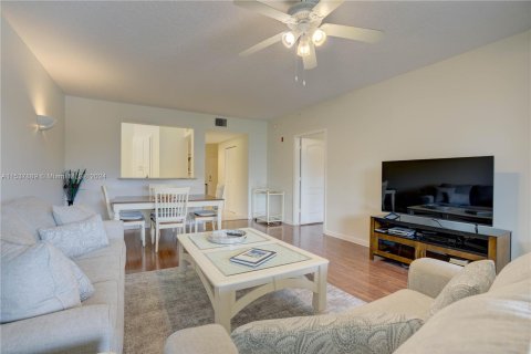 Condominio en alquiler en Juno Beach, Florida, 2 dormitorios, 110.74 m2 № 1067459 - foto 21