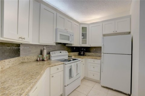 Condominio en alquiler en Juno Beach, Florida, 2 dormitorios, 110.74 m2 № 1067459 - foto 5