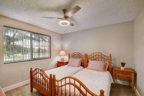 Купить кондоминиум в Ройял-Палм-Бич, Флорида 2 спальни, 102.84м2, № 1081578 - фото 12