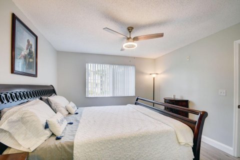 Condominio en venta en Royal Palm Beach, Florida, 2 dormitorios, 102.84 m2 № 1081578 - foto 14