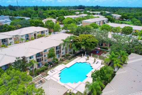 Condominio en venta en Royal Palm Beach, Florida, 2 dormitorios, 102.84 m2 № 1081578 - foto 2