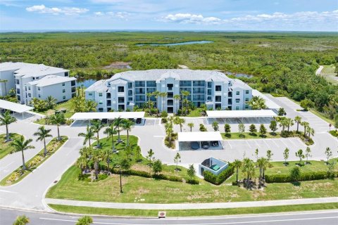 Copropriété à vendre à Punta Gorda, Floride: 3 chambres, 130.71 m2 № 1264409 - photo 1