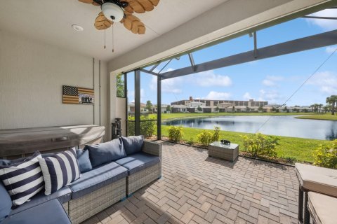 Villa ou maison à vendre à Delray Beach, Floride: 3 chambres, 148.92 m2 № 1045763 - photo 6