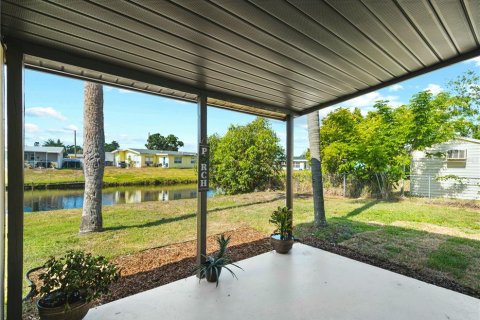 Casa en venta en North Port, Florida, 3 dormitorios, 146.23 m2 № 1265520 - foto 28