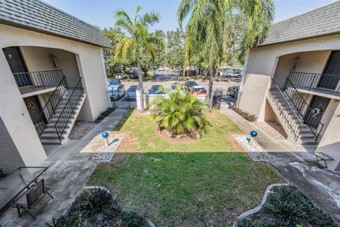 Condo in Tampa, Florida, 1 bedroom  № 1417370 - photo 23