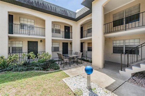 Condo in Tampa, Florida, 1 bedroom  № 1417370 - photo 24