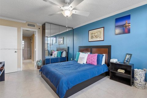 Copropriété à vendre à Pembroke Pines, Floride: 2 chambres, 104.05 m2 № 1021416 - photo 14
