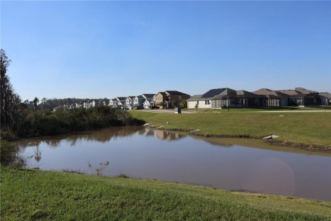 Casa en venta en Kissimmee, Florida, 5 dormitorios, 358.88 m2 № 1361692 - foto 5