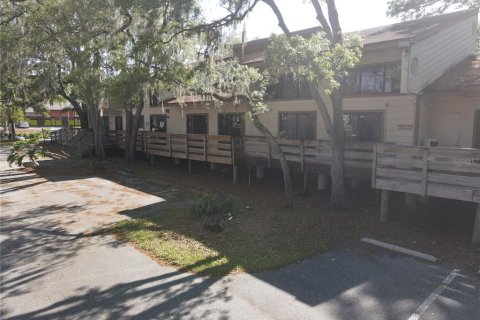 Commercial property in Orlando, Florida 1711.54 sq.m. № 1303336 - photo 2