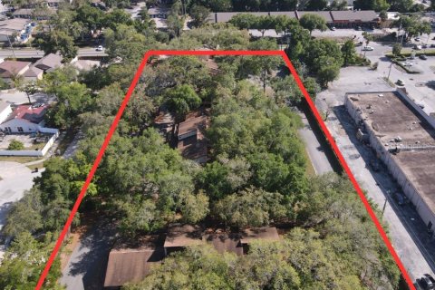 Immobilier commercial à vendre à Orlando, Floride: 1711.54 m2 № 1303336 - photo 14