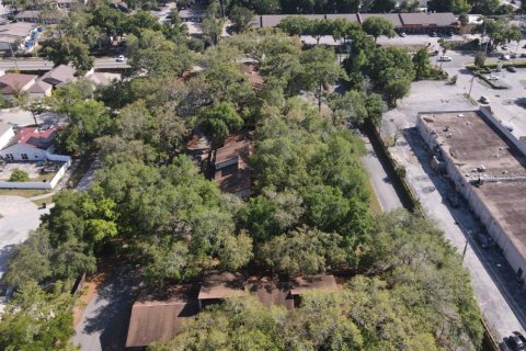 Immobilier commercial à vendre à Orlando, Floride: 1711.54 m2 № 1303336 - photo 13