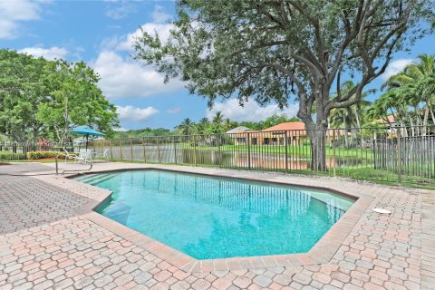 Villa ou maison à vendre à Weston, Floride: 4 chambres, 380.99 m2 № 1231964 - photo 26