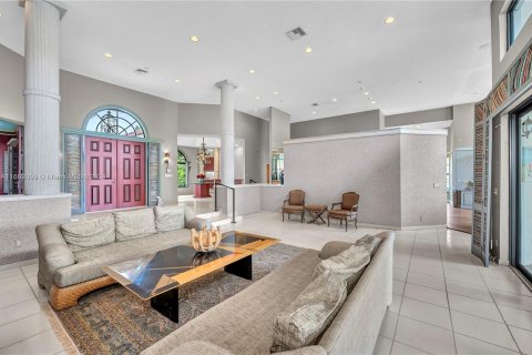 Villa ou maison à vendre à Weston, Floride: 4 chambres, 380.99 m2 № 1231964 - photo 6