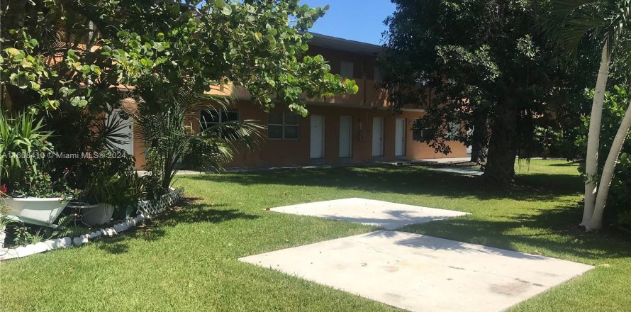 Condo in Cutler Bay, Florida, 1 bedroom  № 1231962