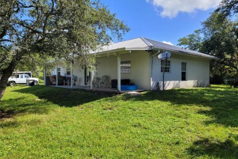 House in Okeechobee, Florida 2 bedrooms, 160.54 sq.m. № 1280248 - photo 5