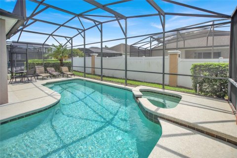 Casa en venta en Davenport, Florida, 6 dormitorios, 263.38 m2 № 1260265 - foto 10