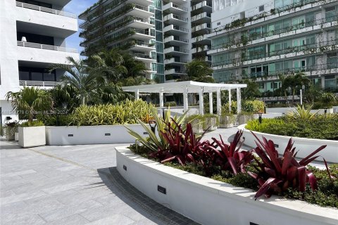 Condominio en venta en Miami Beach, Florida, 2 dormitorios, 100.71 m2 № 1045156 - foto 25