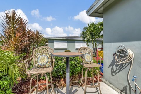 Villa ou maison à vendre à Delray Beach, Floride: 2 chambres, 105.63 m2 № 1096477 - photo 6