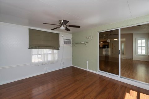 House in Port Charlotte, Florida 2 bedrooms, 133.59 sq.m. № 1243388 - photo 26