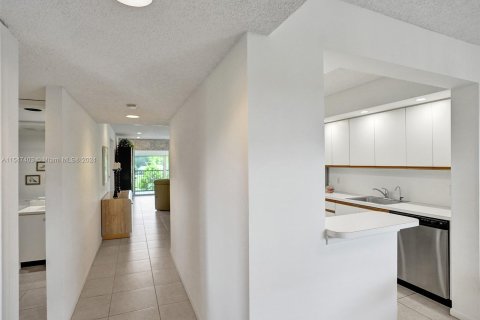 Condominio en venta en Pembroke Pines, Florida, 2 dormitorios, 132.66 m2 № 1056735 - foto 23