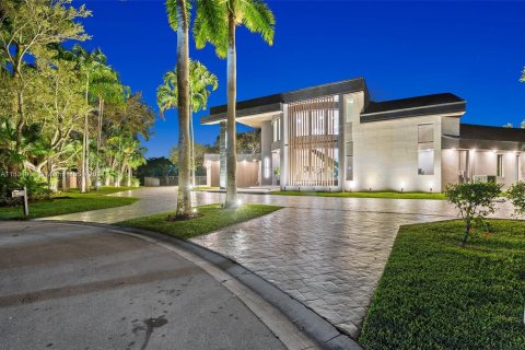 Villa ou maison à vendre à Weston, Floride: 5 chambres, 563.08 m2 № 1019368 - photo 5