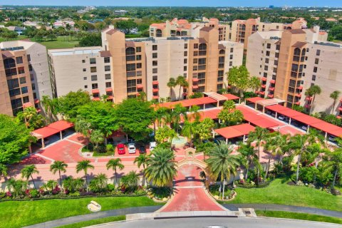 Condo in Boca Raton, Florida, 2 bedrooms  № 1225904 - photo 1