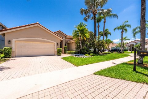 Villa ou maison à vendre à Weston, Floride: 4 chambres, 234.3 m2 № 1224735 - photo 10