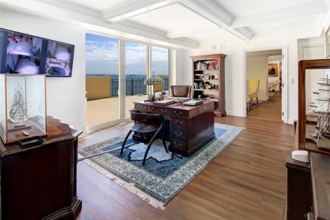 Condo in Fort Lauderdale, Florida, 2 bedrooms  № 1019961 - photo 2