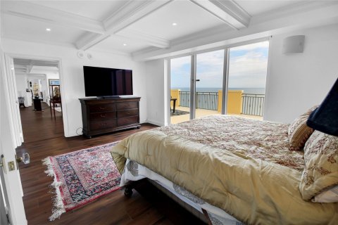 Condo in Fort Lauderdale, Florida, 2 bedrooms  № 1019961 - photo 27