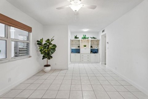 Copropriété à vendre à Hollywood, Floride: 1 chambre, 53.88 m2 № 1091759 - photo 7