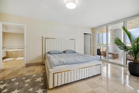 Copropriété à vendre à Hallandale Beach, Floride: 2 chambres, 165.55 m2 № 1356617 - photo 16